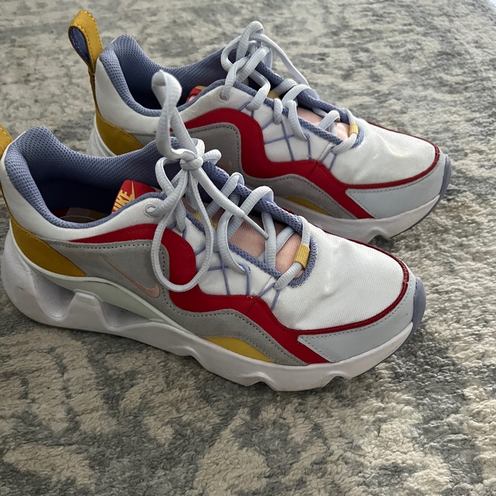 NIKES- RYZ 365 ‘red woman’s topaz gold